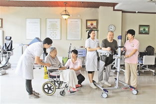 破三難 構(gòu)建養(yǎng)老服務(wù)新模式 打造“老有所養(yǎng)”的幸福圖景