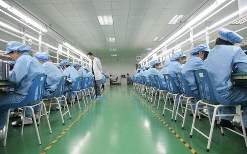 為何我國工廠紛紛搬往越南？世界工廠要開始轉移了嗎？這3點講透照明電器及配件的產業(yè)遷移